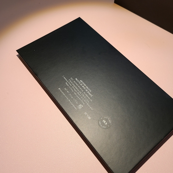 Morphe Artistry Palette 18A Blue Ya Away  Palette - Picture 8 of 11